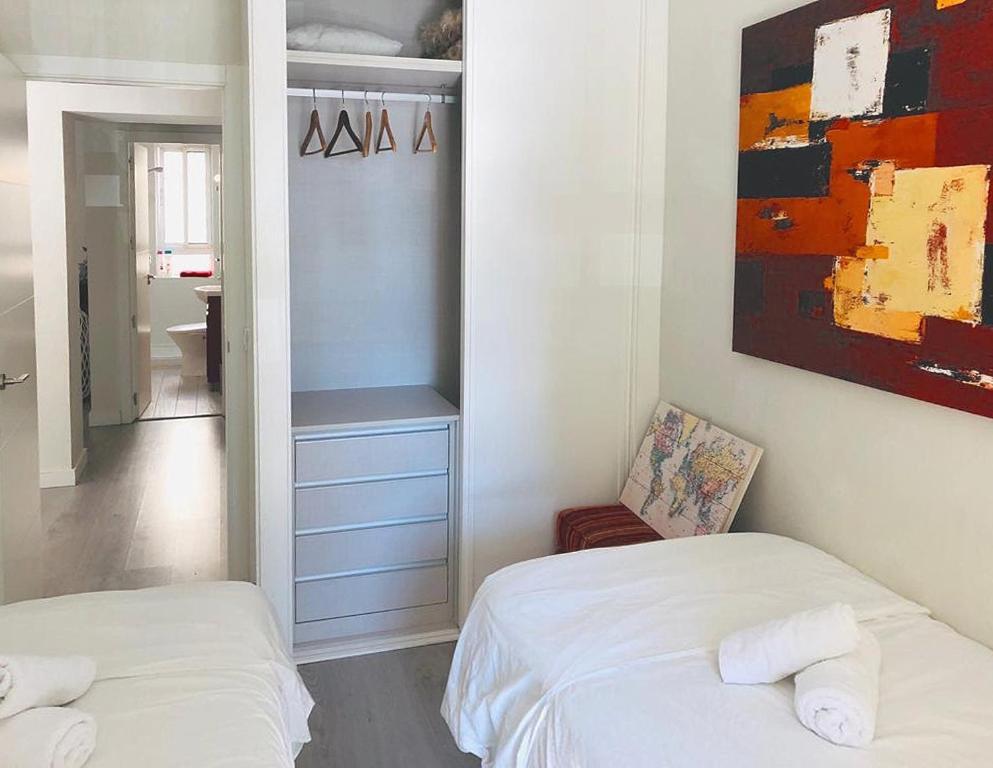 Apartamento A 50 Metros De La Playa Malagueta Con Vistas Al Mar มาลากา ภายนอก รูปภาพ