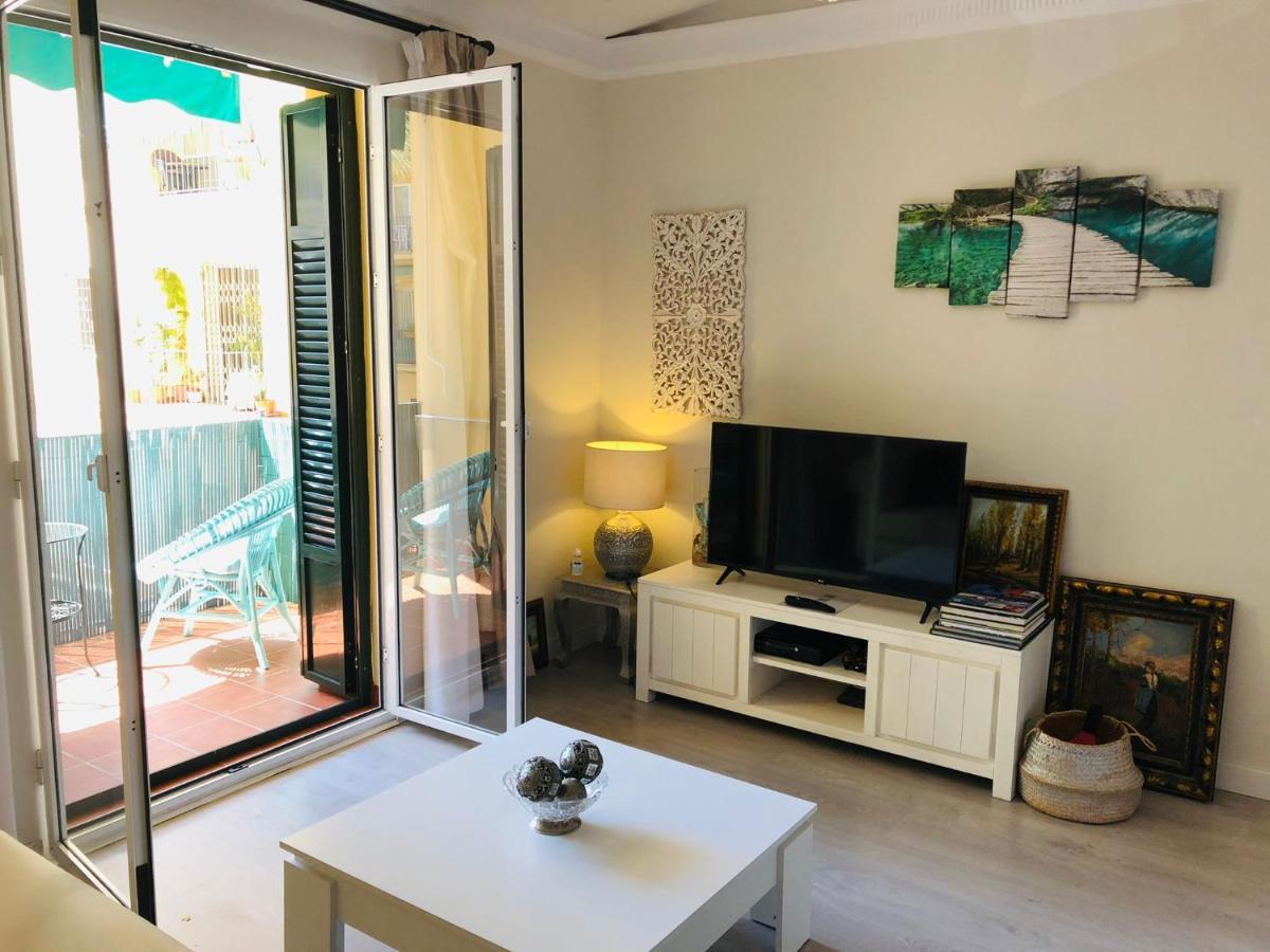 Apartamento A 50 Metros De La Playa Malagueta Con Vistas Al Mar มาลากา ภายนอก รูปภาพ