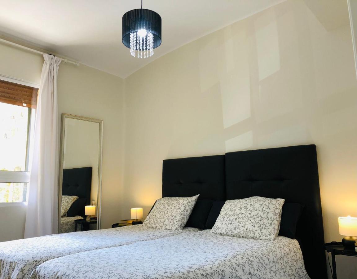 Apartamento A 50 Metros De La Playa Malagueta Con Vistas Al Mar มาลากา ภายนอก รูปภาพ